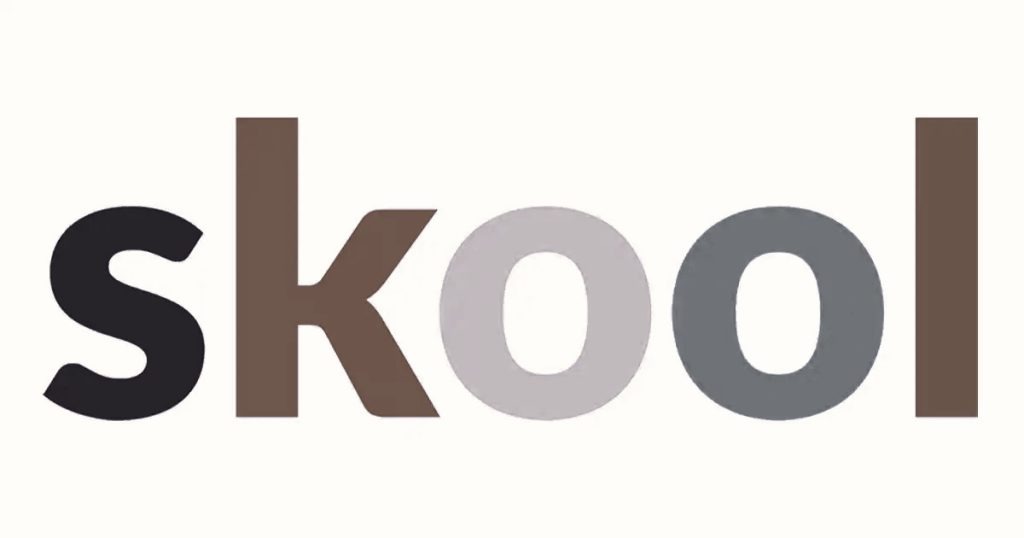 منصة Skool
